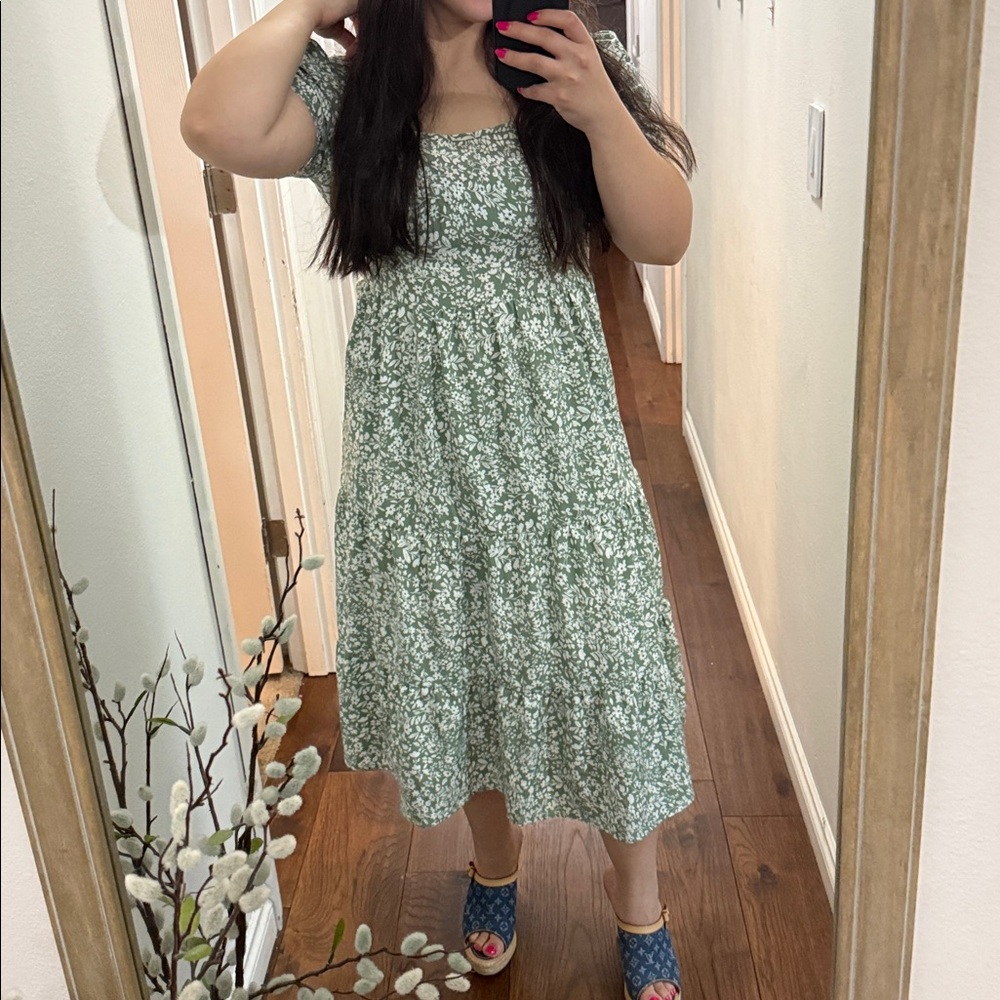 Green flowy Floral summer Dress